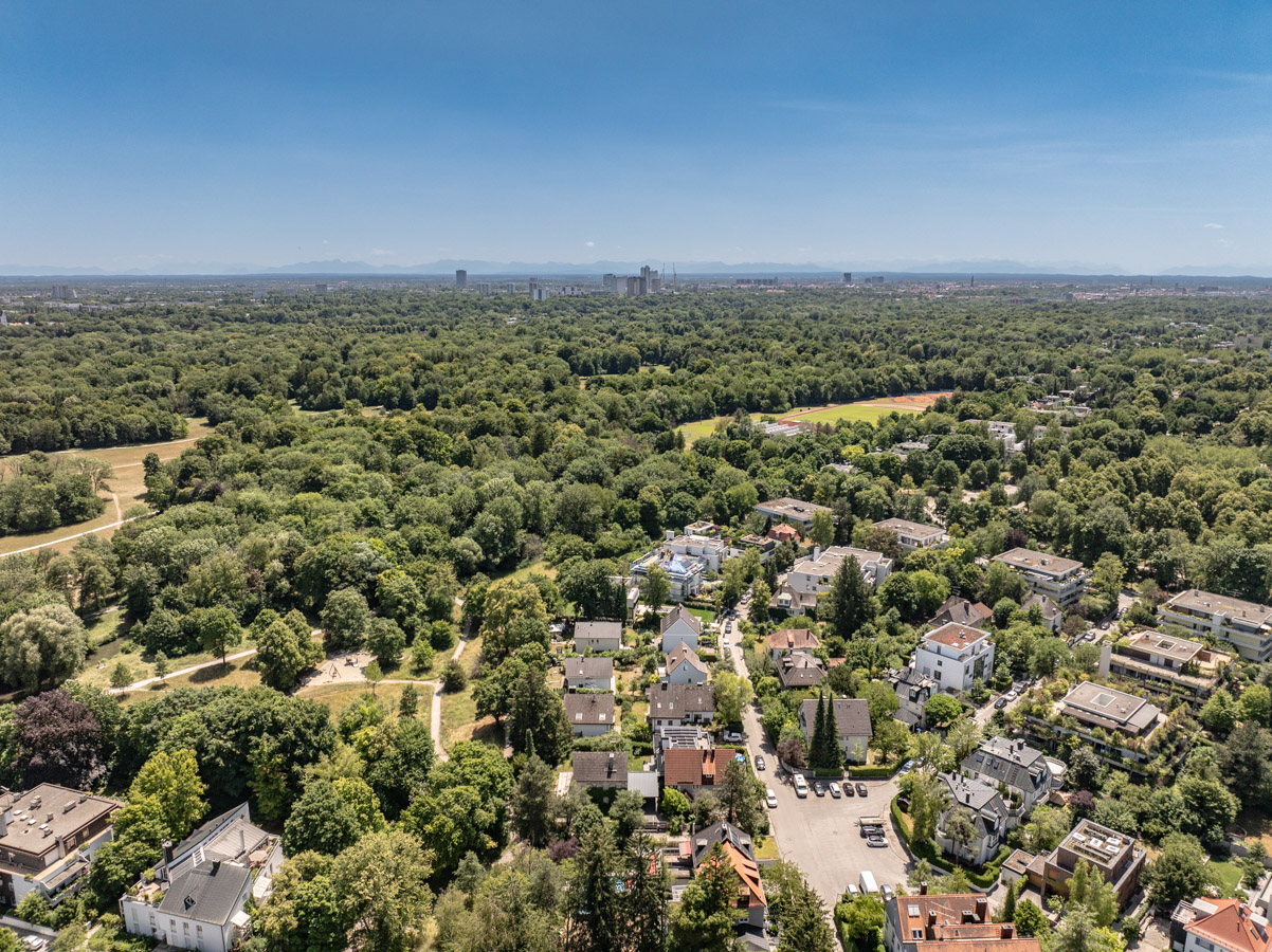 Ein zauberhaftes und vielseitiges Haus in Spitzenlage direkt am Grüngürtel und Engl. Garten – 80805 München – Vorschaubild 67