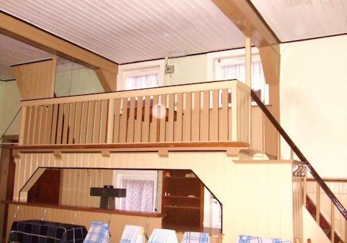 TEIL-ANSICHT * ZUSÄTZLICHES WOHN/GEWERBE-HAUS