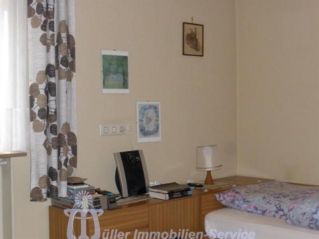 Schlafzimmer DG