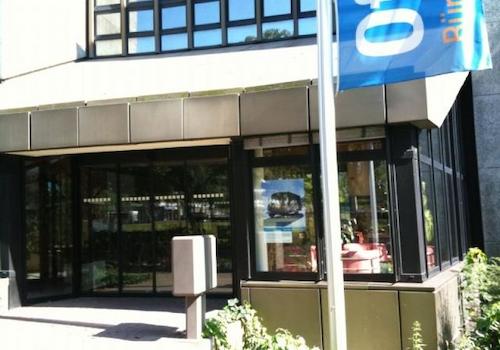 Haupteingang Niermannsweg 11