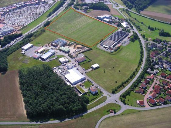 Luftbild auf Grundstücke/Wertheim Village