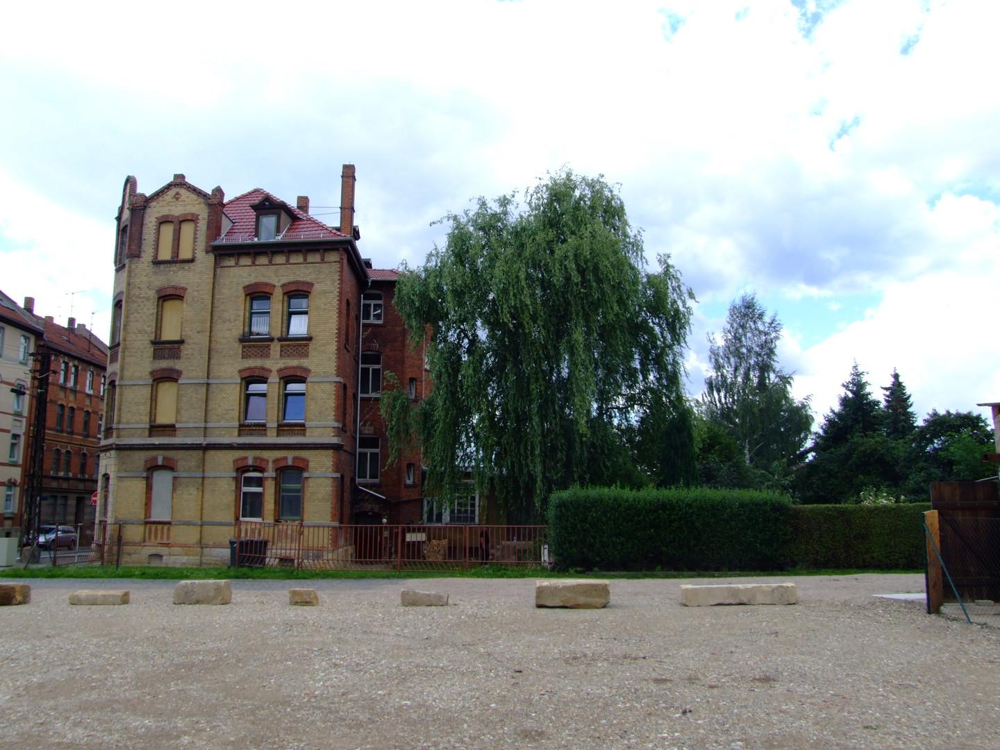 Straßenansicht Gartenseite