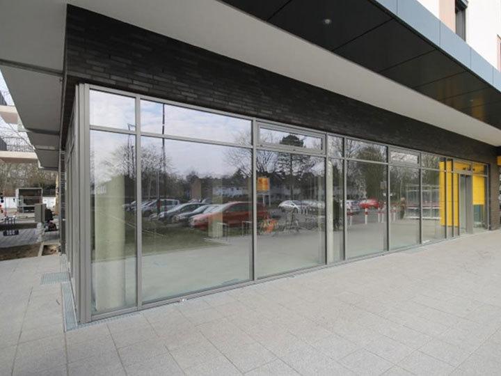 Platz z.B. für Aussenbestuhlung