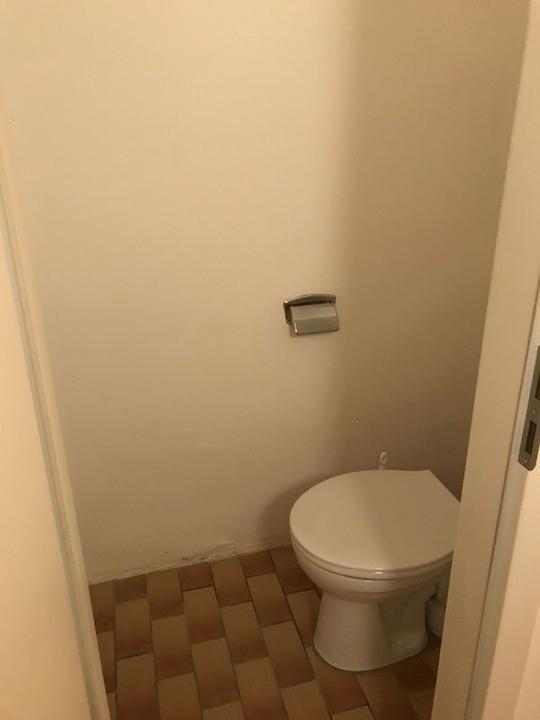 ... WC