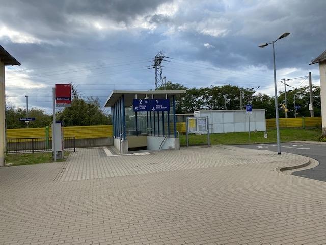 S- Bahnstation ist zu Fuß erreichbar!