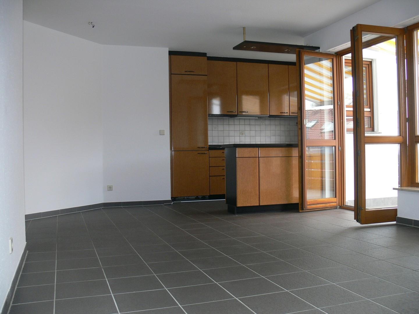 Wohnbereich mit Einbauküche 1