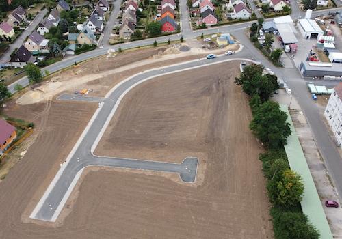 Anliegerstr.mit Fußweg 8,50m breit