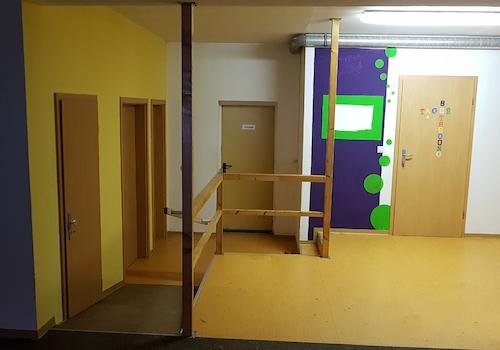 Teeküche mit Rollstuhlzugang Nebenräume und Toiletten