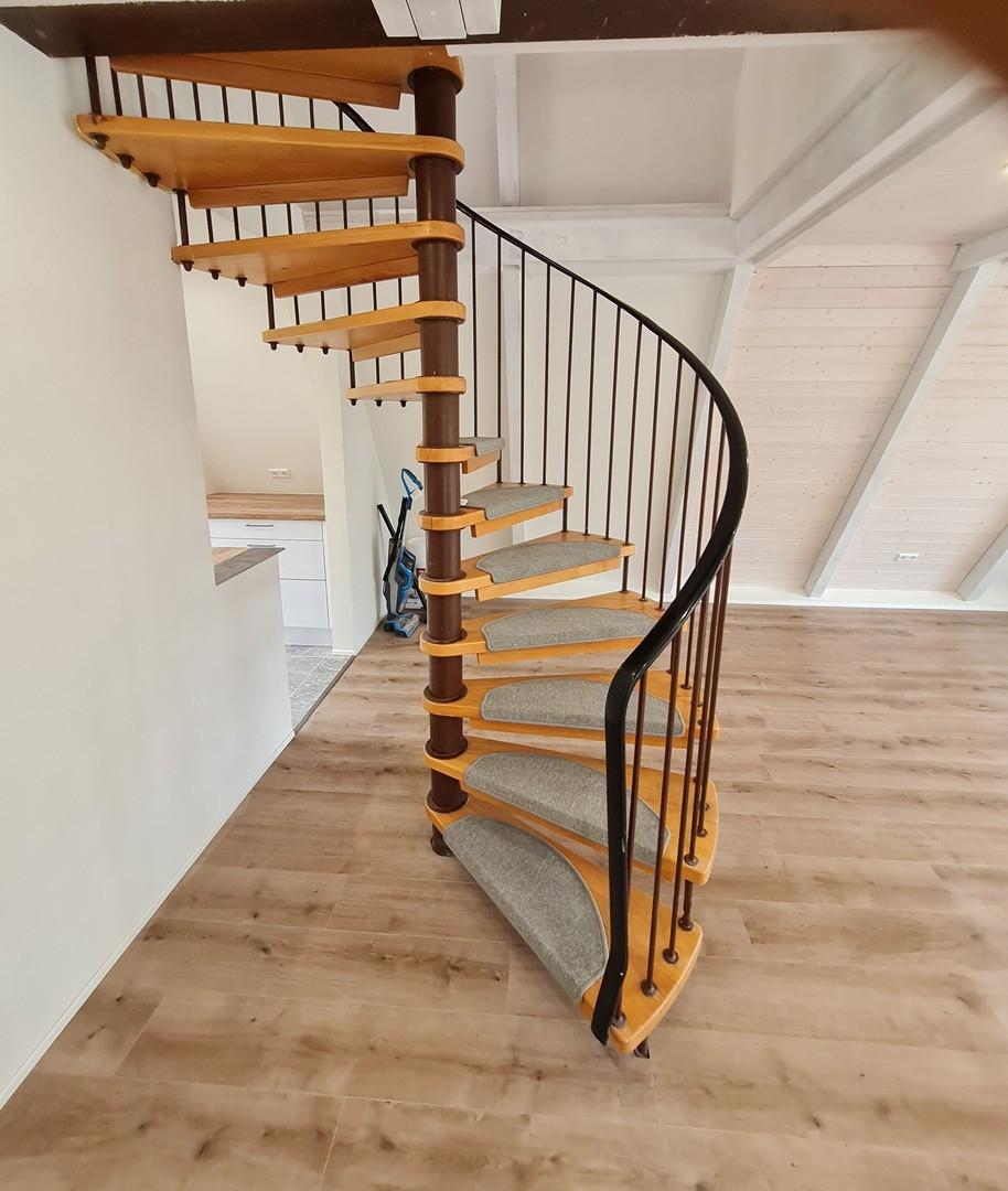 Treppenaufgang zum OG