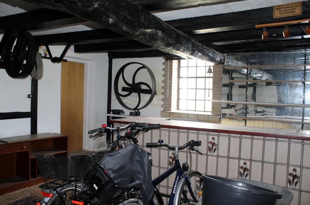 Ehemaliger Bar-Raum im Nebengebäude