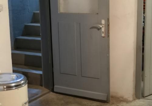 UG Treppe in den Werkstattraum