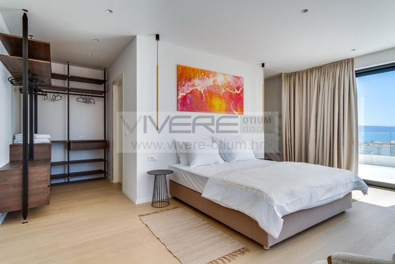 Master-Bedroom