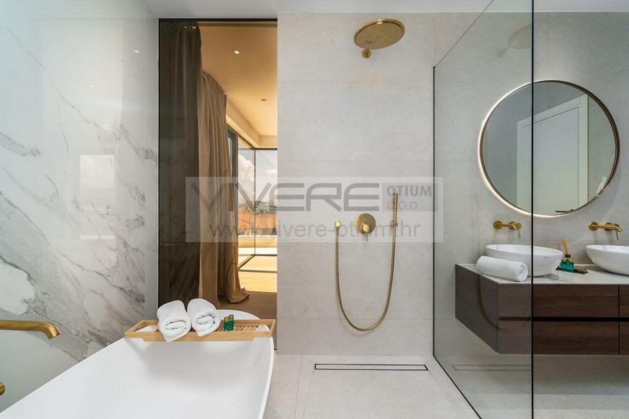 Master Badezimmer