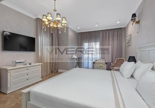 Master-Bedroom