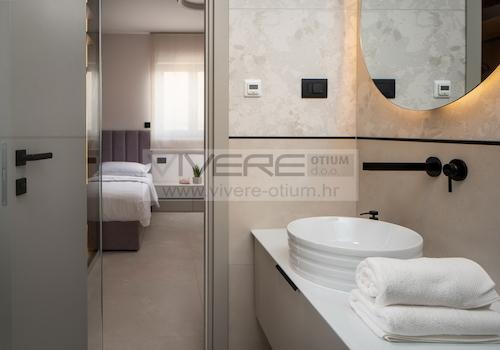 En-suite Schlafzimmer im EG
