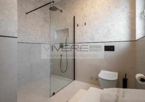 En-suite Bad Nr.1 im 1.OG.