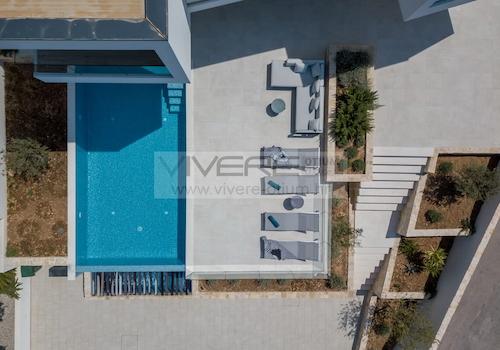 Behheizter Pool