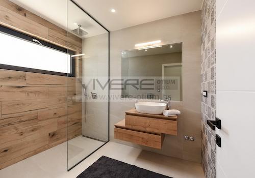 Badezimmer im EG