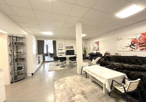 WOHNBEREICH 1 UND BÜRO 2