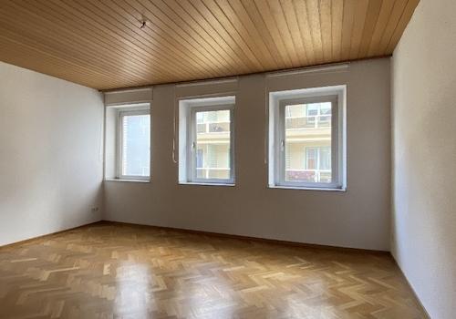 Wohn-/ Esszimmer 1.OG