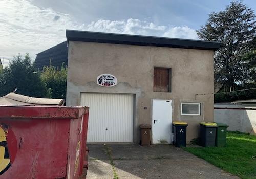 Ansicht große Garage