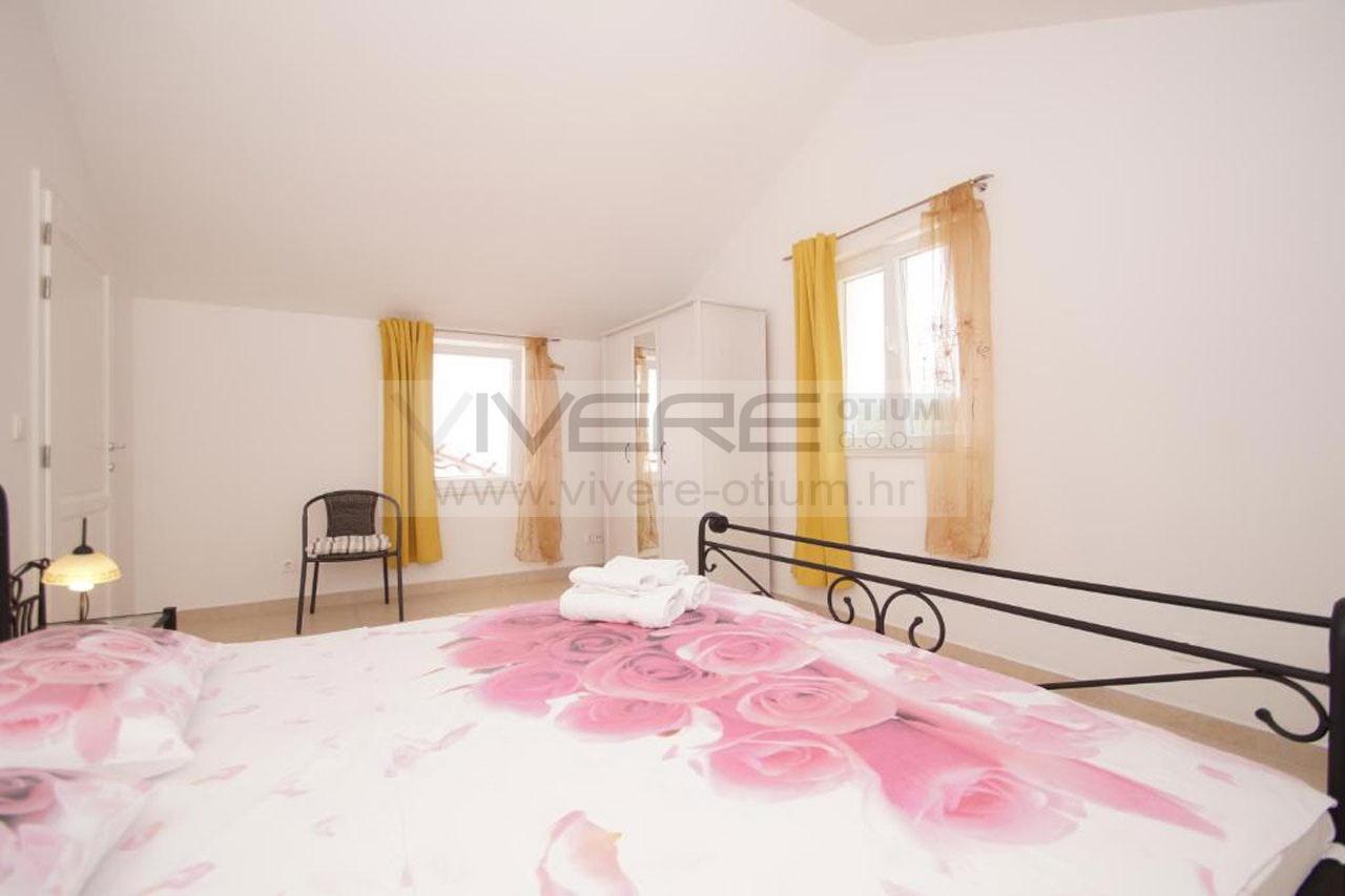  Schlafzimmer Nr.3 im 1.OG