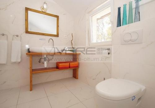 Badezimmer Nr.2 im OG