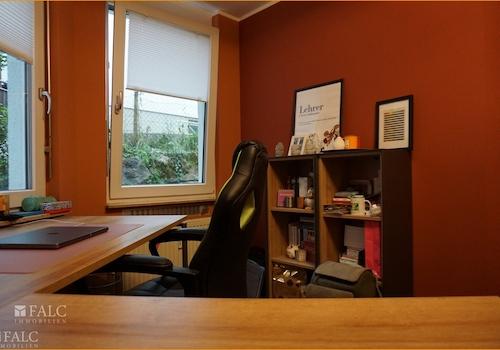 Büro / Kind
