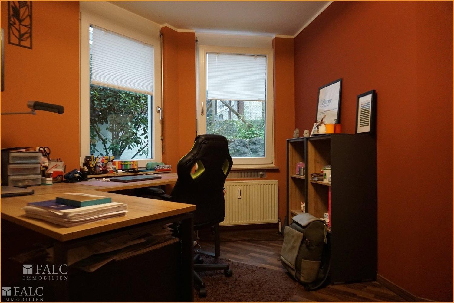 Büro / Kind