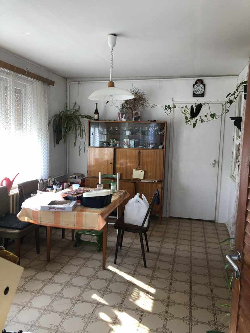 received_354236493992396