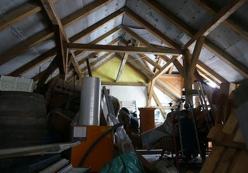 DG Nebengebäude ( ausbaufähig )