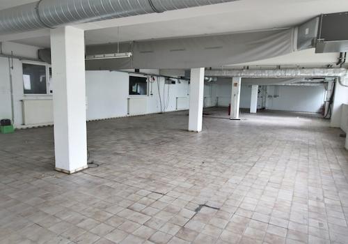 Fläche untere Ebene