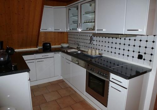 Küche, voll ausgestattet