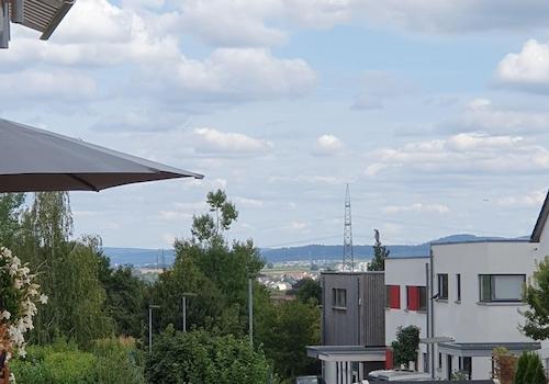 Seitliche Blick_Balkon