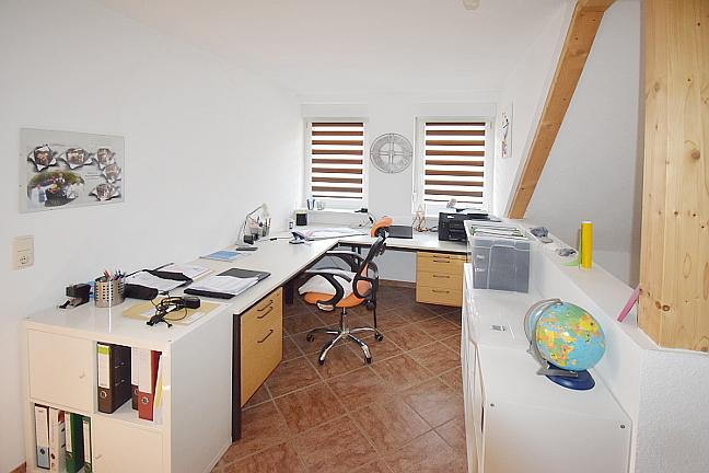 ...oben die Galerie als Homeoffice