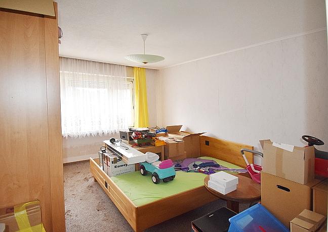 ...mit hellen Wohnräumen im Erdgeschoss
