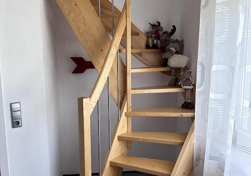 Treppe zum Spitzboden