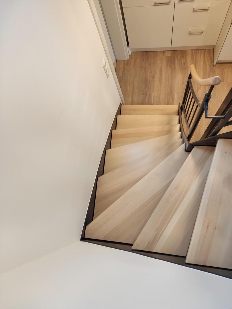 Treppe nach unten