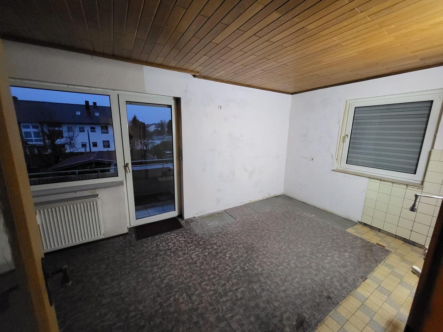 Essbereich mit Balkon
