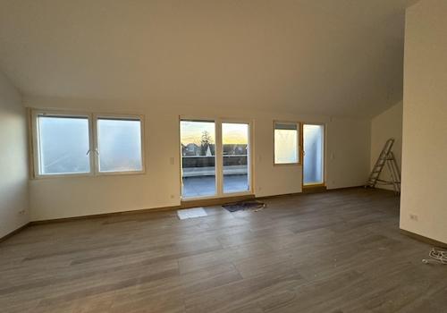 Wohnzimmer mit Wohnküche