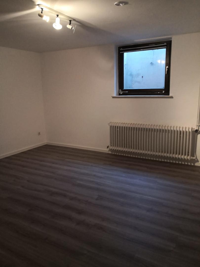 59. Souterrain-Schlafzimmer