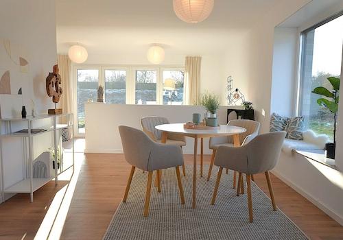 Wärmende Sonnenstrahlen beim essen