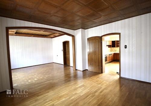 5E6846A3-11F9-4029-9AA9-E943FCE0FC10