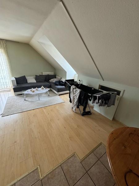 1 Wohnzimmer