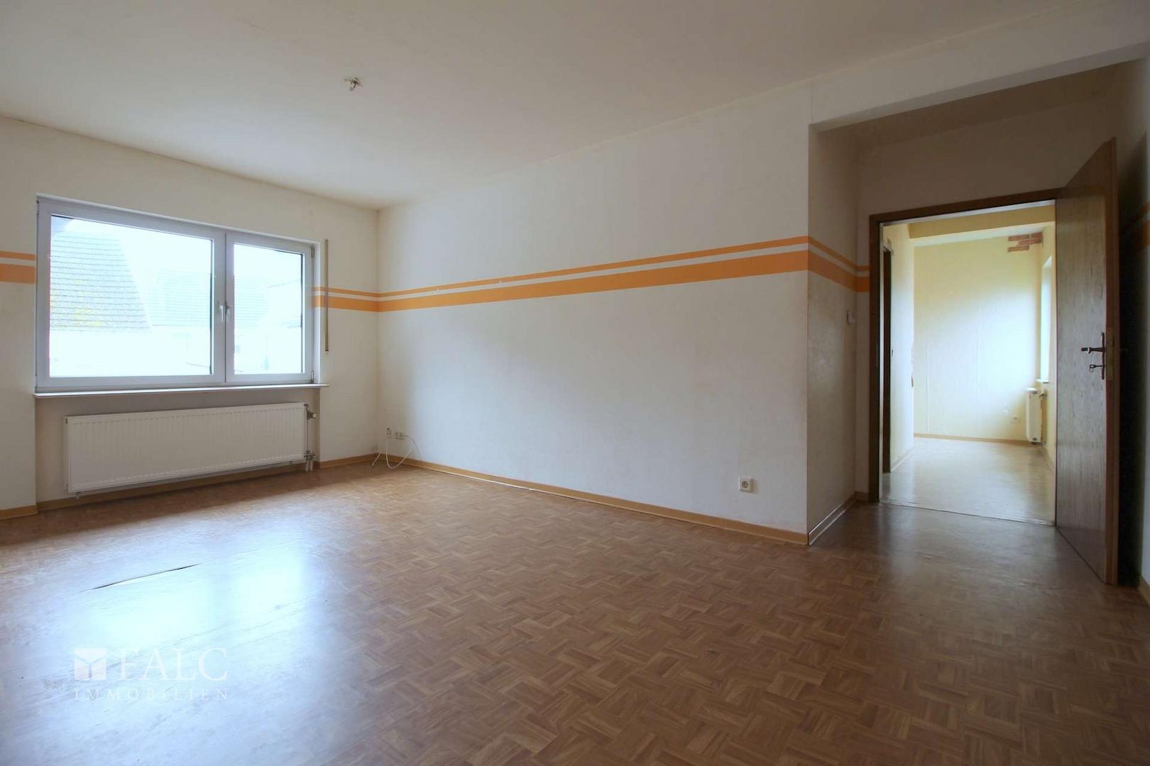 Wohnzimmer 1. OG links