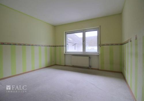 Schlafzimmer 1. OG links