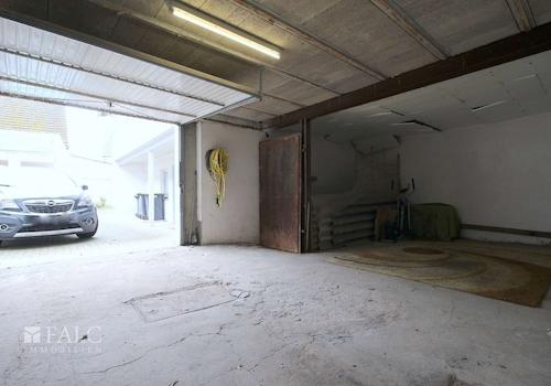 Garage zu 1. OG links