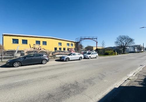 Blick Halle 3 Zufahrt 1