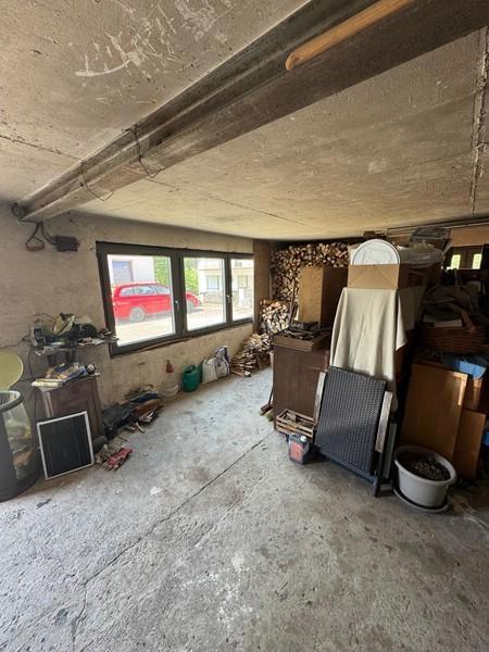 8 Werkstatt neben Garage