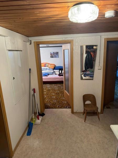 44 Kellerräumlichkeiten